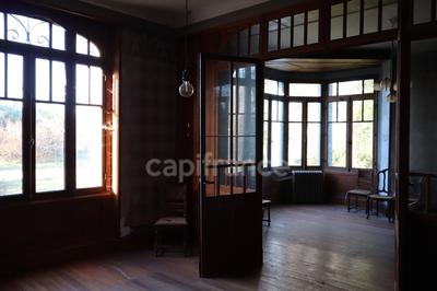 Manoir - 334 m² - 12 pièces