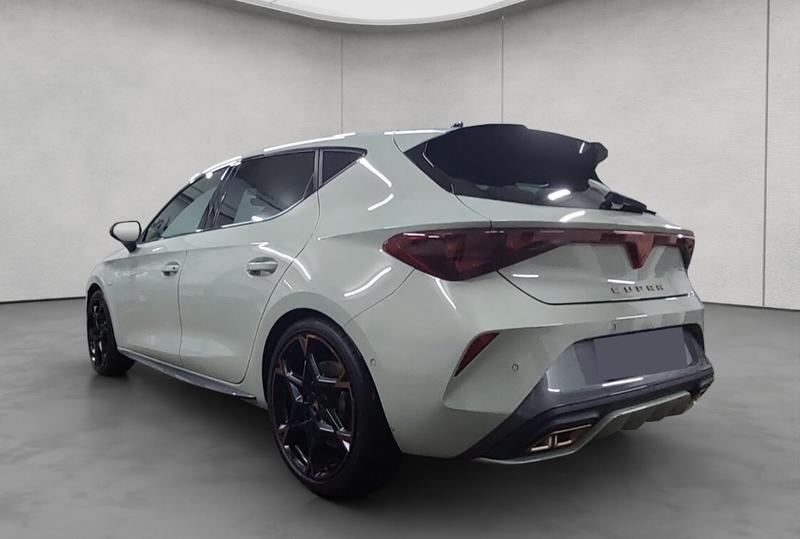 Cupra Leon Extrem 272 Hybride Rechargeable / Camera de Recul Sieges Elec à Memoire Regulateur Distance Keyless Audio Senheiser