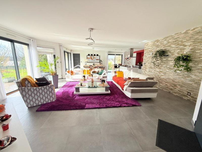 Maison - 130 m² - 5 pièces