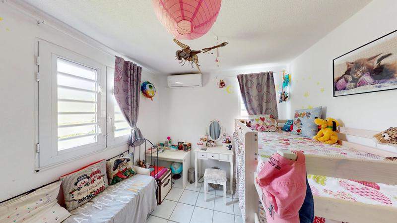 Appartement - 90 m² - 3 pièces