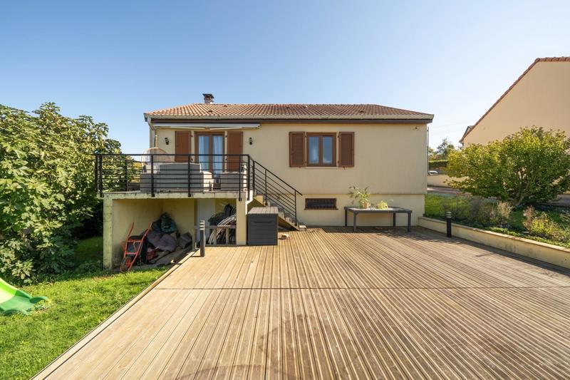 Maison - 92 m² - 4 pièces
