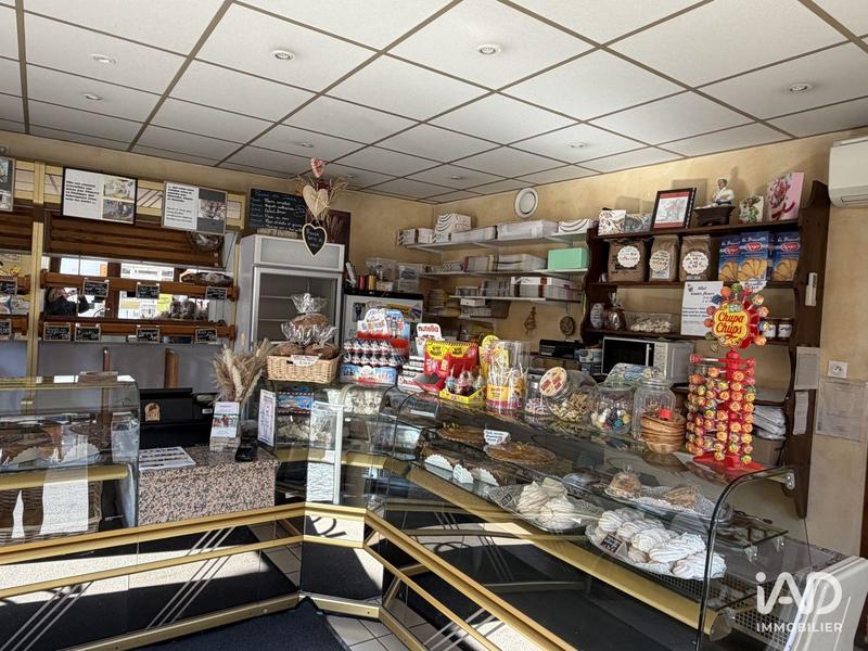 Local commercial - 210 m²