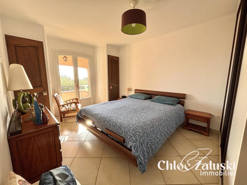 Appartement - 92 m² - 4 pièces