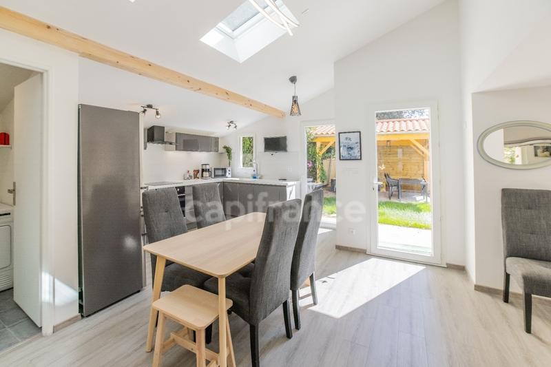 Appartement - 95 m² - 4 pièces