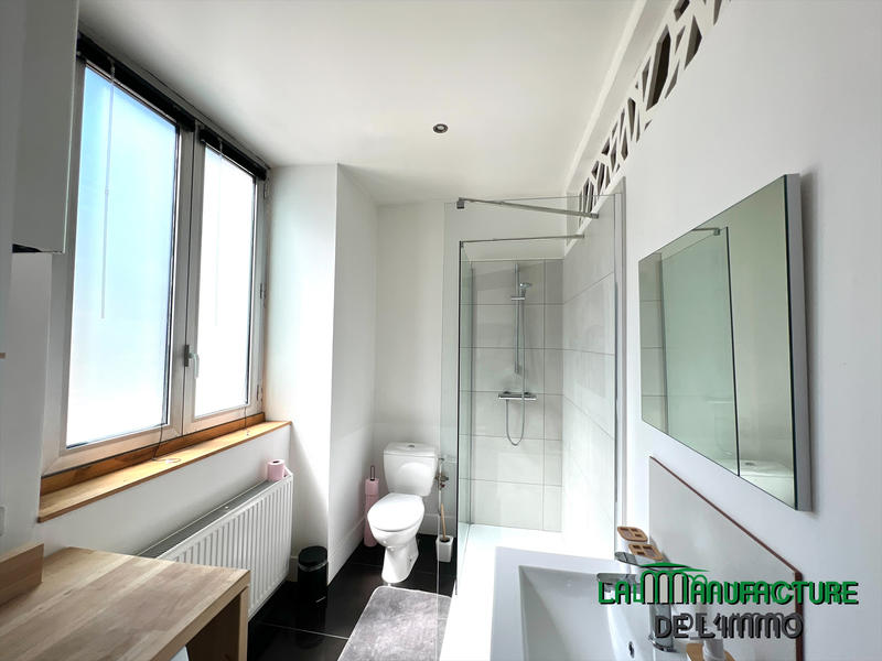 Appartement - 123 m² - 5 pièces