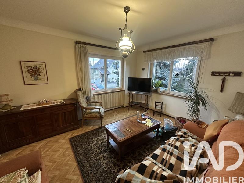 Maison - 140 m² - 6 pièces