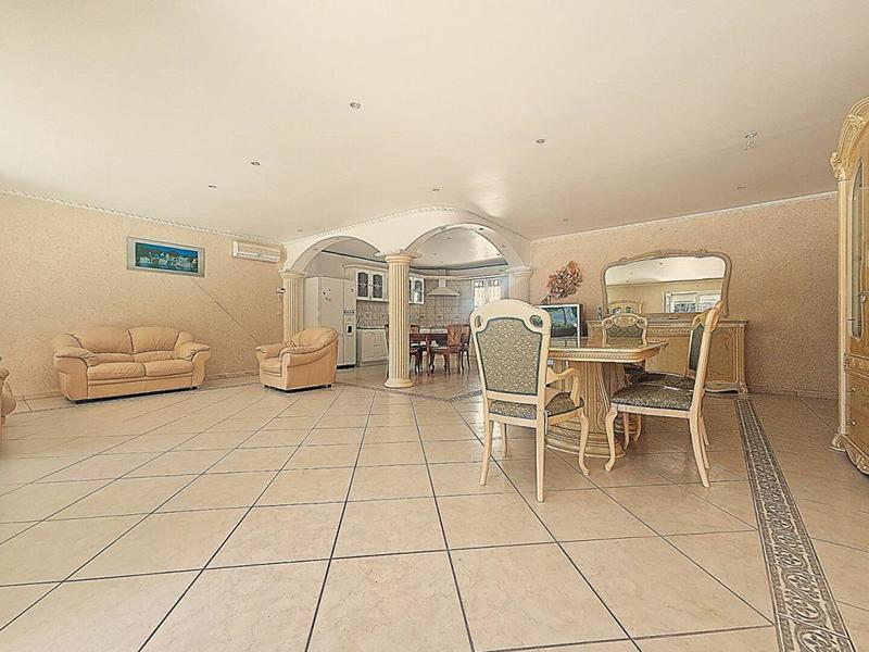 Villa - 120 m² - 4 pièces