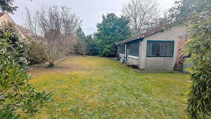 Maison - 205 m² - 7 pièces