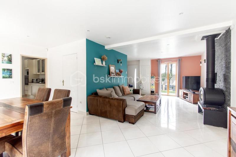 Pavillon - 146 m² - 6 pièces