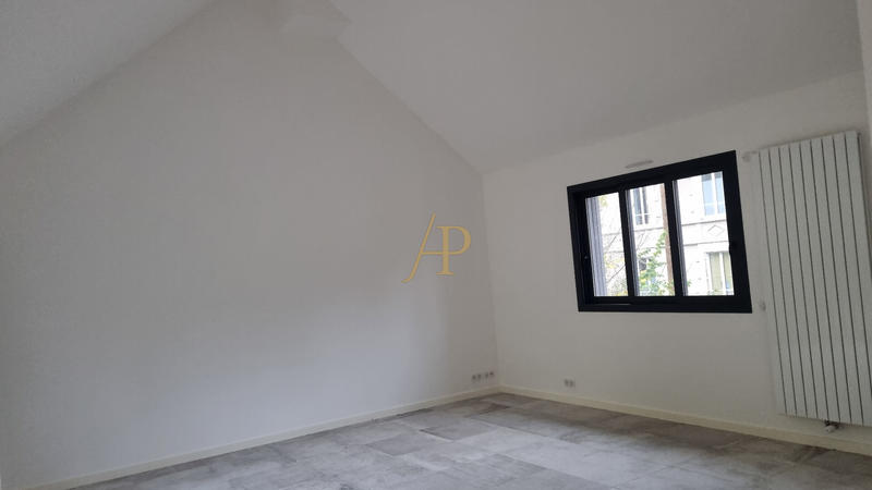 Maison - 163 m² - 7 pièces