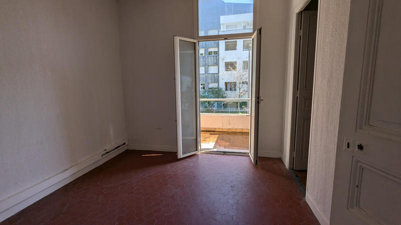 Propriété - 250 m²