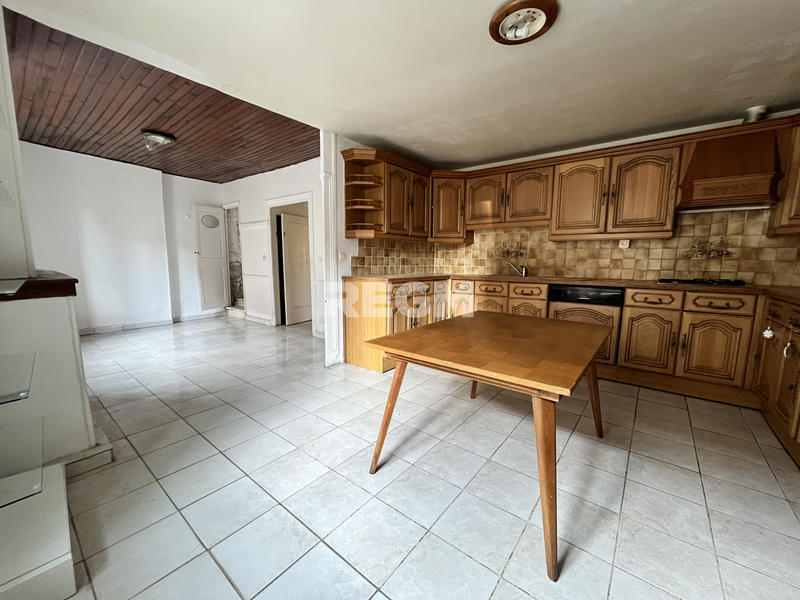 Maison - 120 m² - 6 pièces