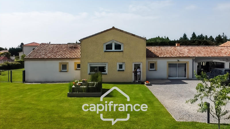 Maison - 182 m² - 4 pièces