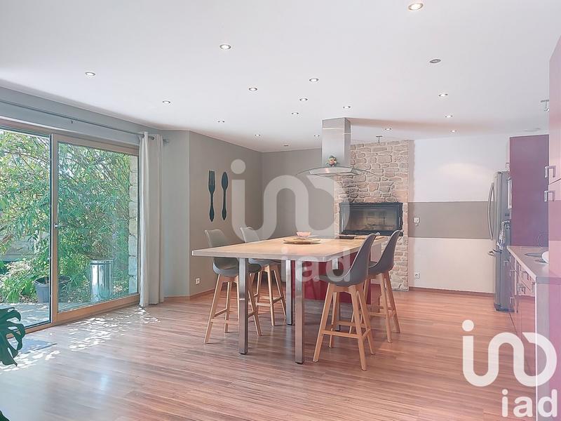 Maison - 170 m² - 6 pièces