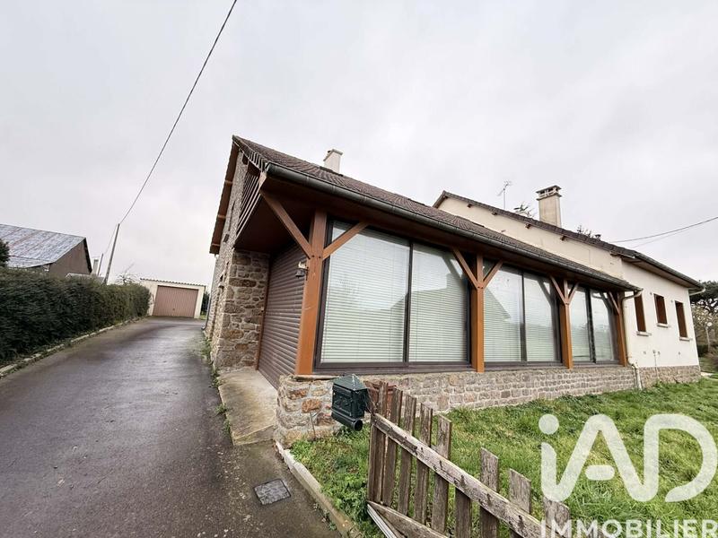 Maison - 197 m² - 10 pièces