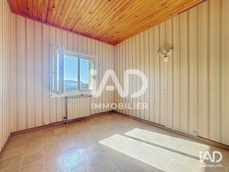 Maison - 96 m² - 4 pièces