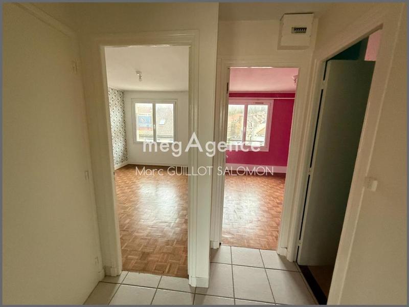 Appartement - 83 m² - 5 pièces