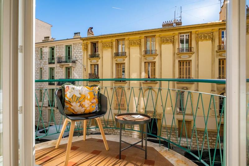 Appartement - 72 m² - 4 pièces