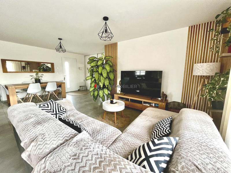 Maison - 89 m² - 4 pièces