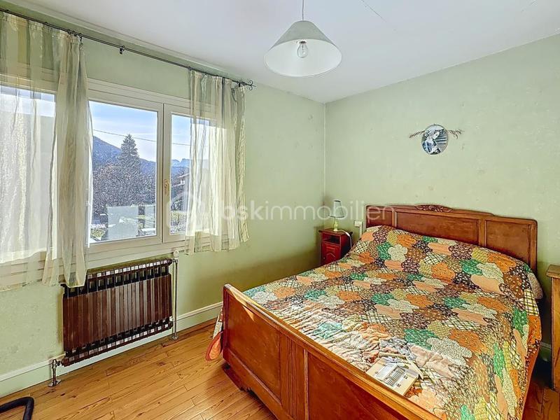 Maison traditionnelle - 112 m² - 6 pièces