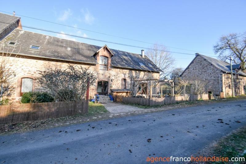 Moulin - 355 m² - 10 pièces