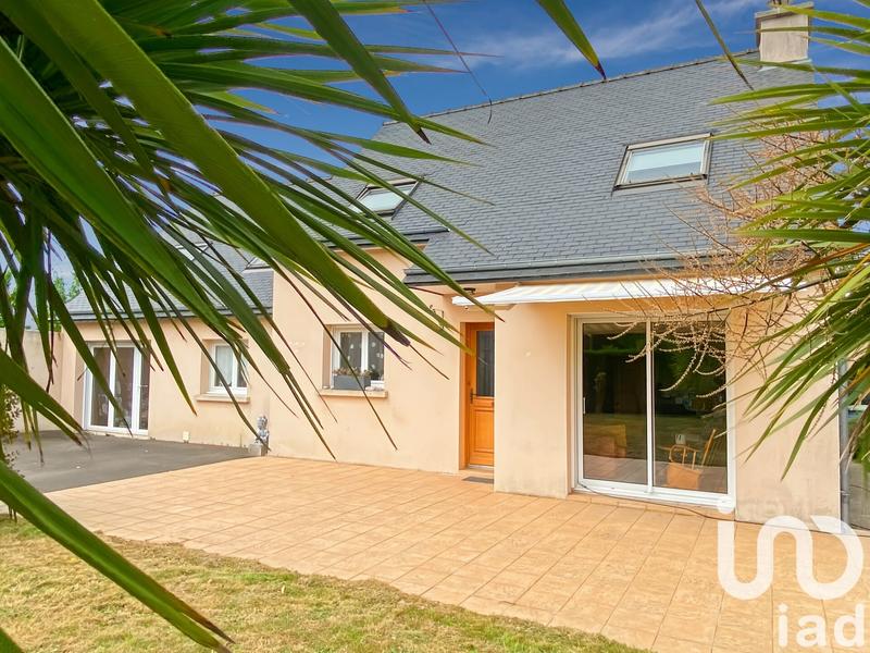 Maison - 93 m² - 5 pièces