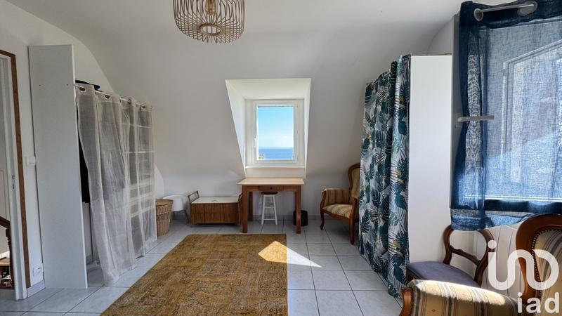 Maison - 90 m² - 6 pièces