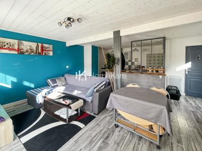 Maison - 65 m² - 3 pièces