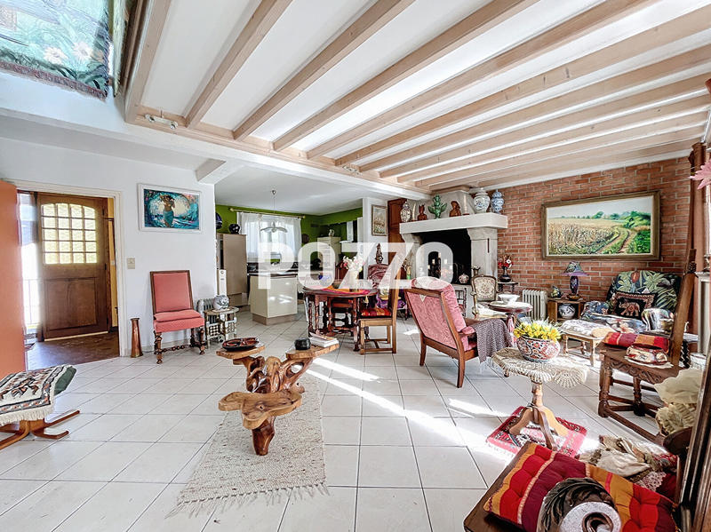 Maison - 160 m² - 5 pièces