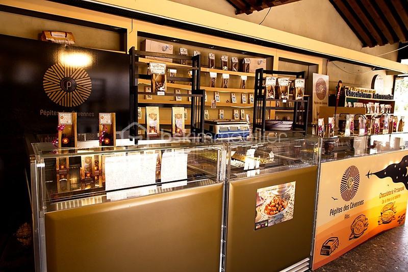 Local commercial - 120 m²