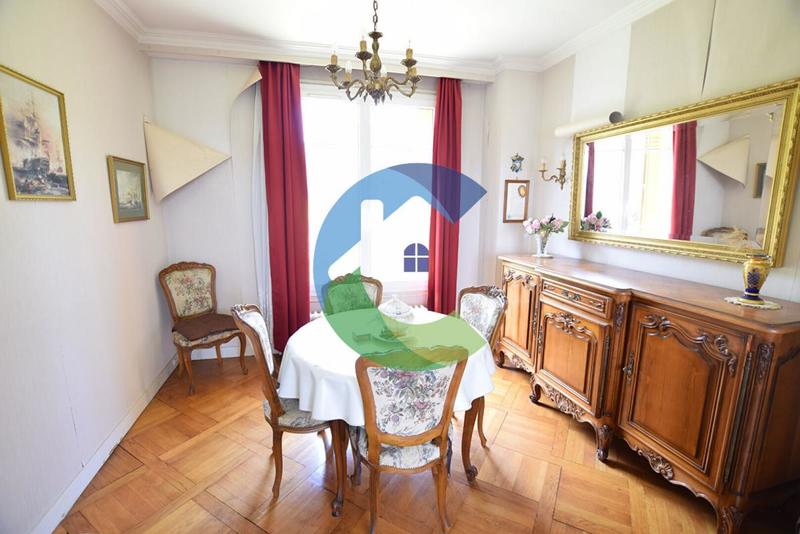 Maison - 63 m² - 5 pièces