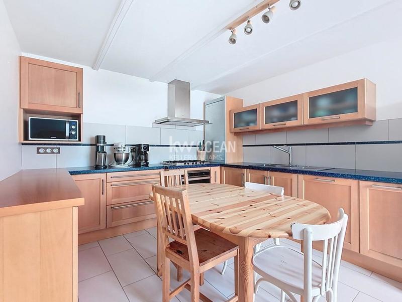 Longère - 220 m² - 9 pièces