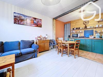 Maison de ville - 70 m² - 5 pièces