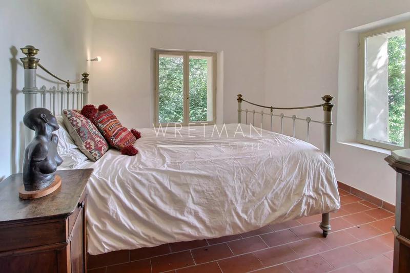 Mas - 152 m² - 5 pièces