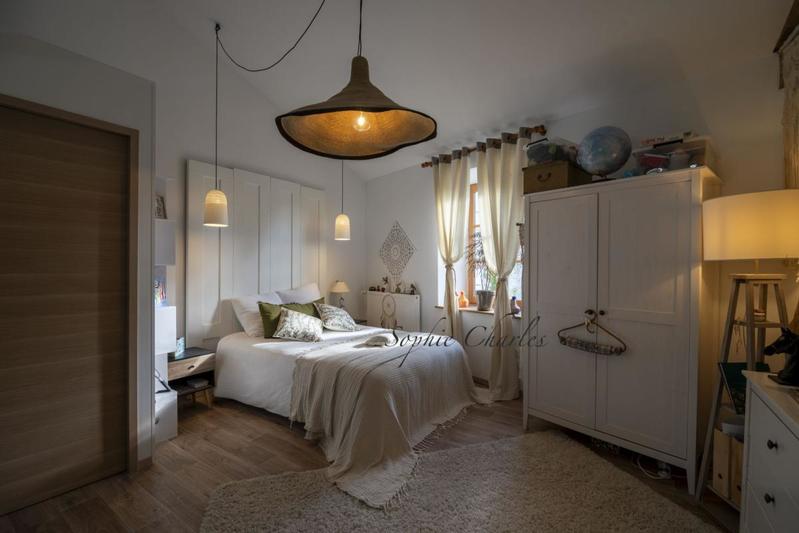 Maison en pierre - 285 m² - 5 pièces