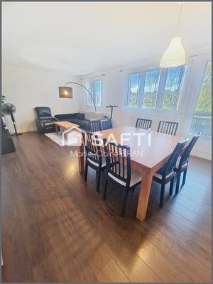 Appartement - 81 m² - 4 pièces