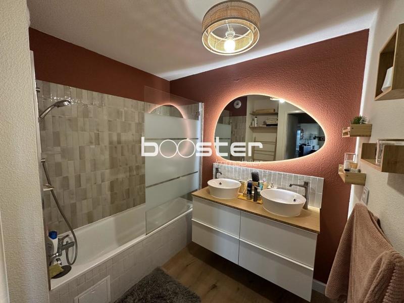 Appartement ancien - 87 m² - 4 pièces