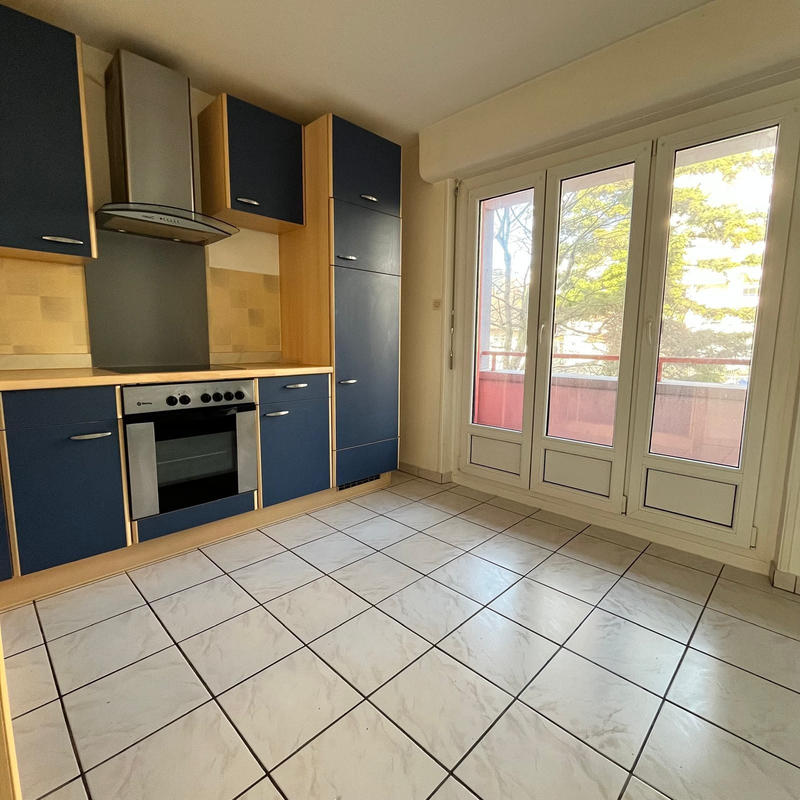 Appartement - 65 m² - 3 pièces