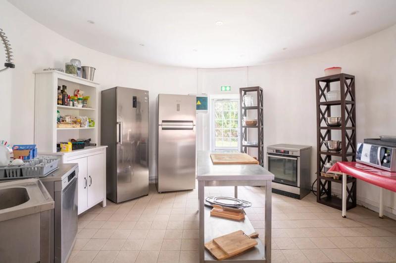 Demeure - 476 m² - 14 pièces