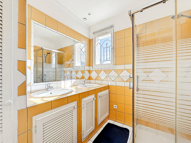 Maison - 147 m² - 4 pièces