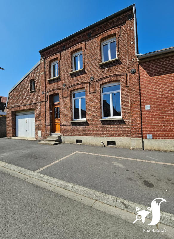 Maison - 111 m² - 4 pièces