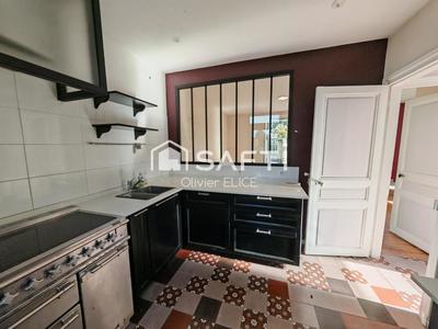 Maison - 120 m² - 5 pièces