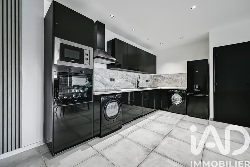 Appartement - 182 m² - 7 pièces