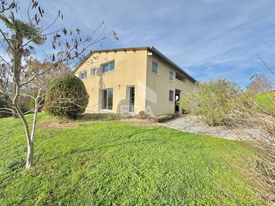 Maison - 152 m² - 5 pièces