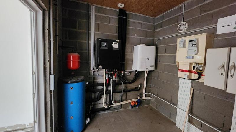 Maison - 232 m² - 2 pièces