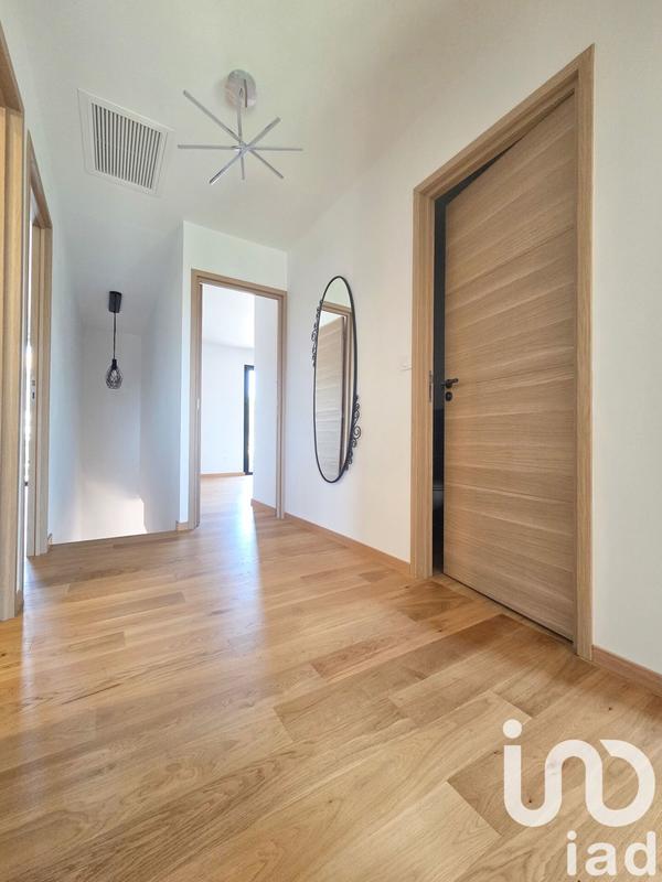 Maison - 127 m² - 5 pièces