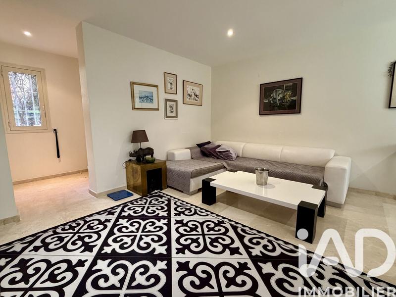 Appartement - 80 m² - 3 pièces