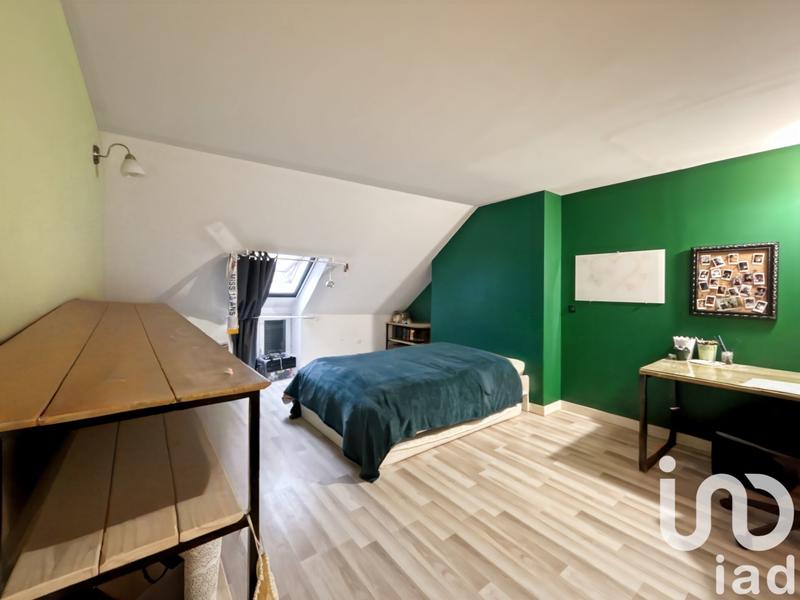 Maison - 186 m² - 7 pièces