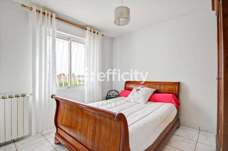 Maison - 145 m² - 6 pièces