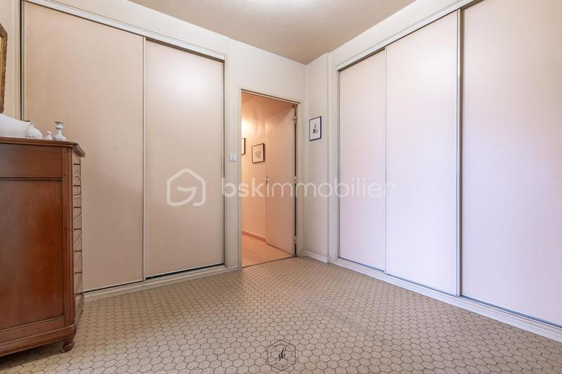 Appartement - 83 m² - 4 pièces